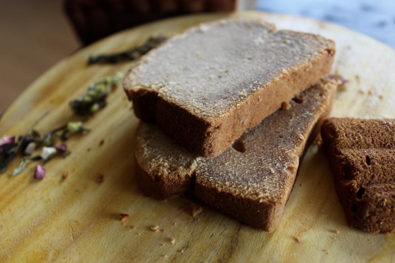 Citrus And Spice Pound Cake - The Food Samaritan