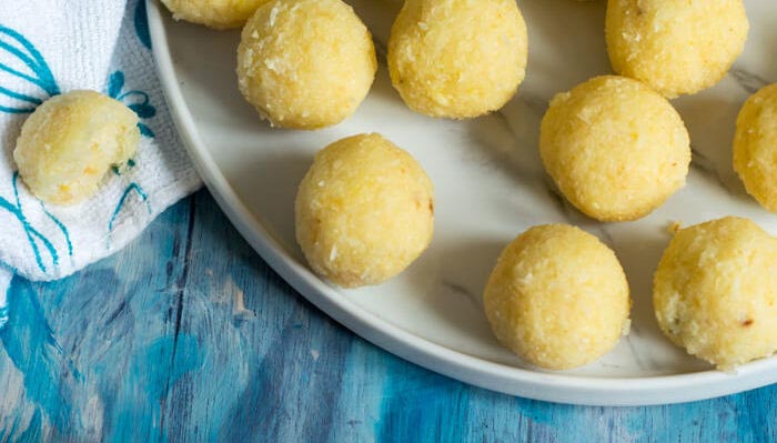 Coconut Malai Ladoo Recipe, How To Make Coconut Ladoo With Cream
