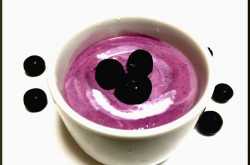 Cold (Spiced) Blueberry Soup