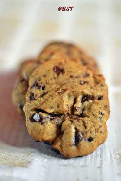 Cookie Butter/ Biscoff Chocolate Chunk Cookies - The Big Sweet Tooth