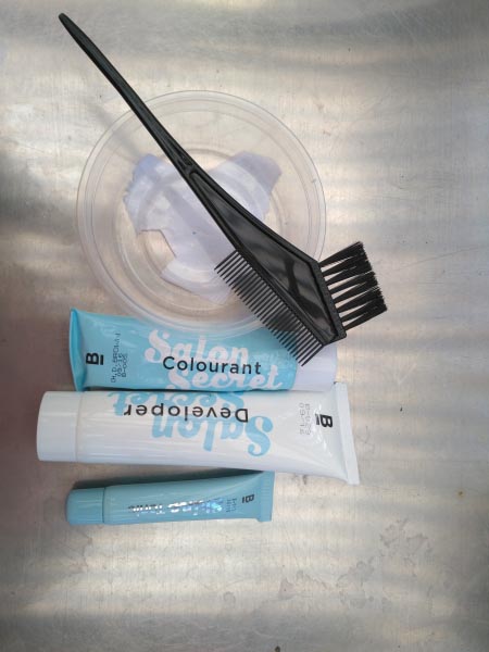 Cover Grey Hair At Home| BBlunt Salon Secret High Shine Crème  Hair Colour Review