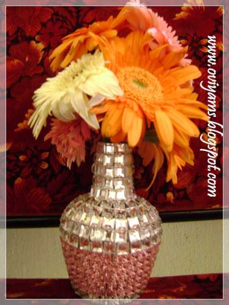Creative Flower Vase Using Stones