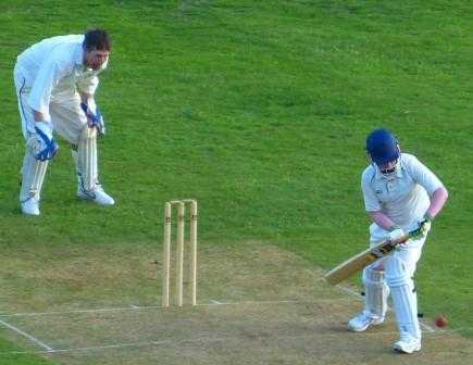 Cricketer कैसे बनते है | Cricketer बनने की पूरी जानकारी - Student Future