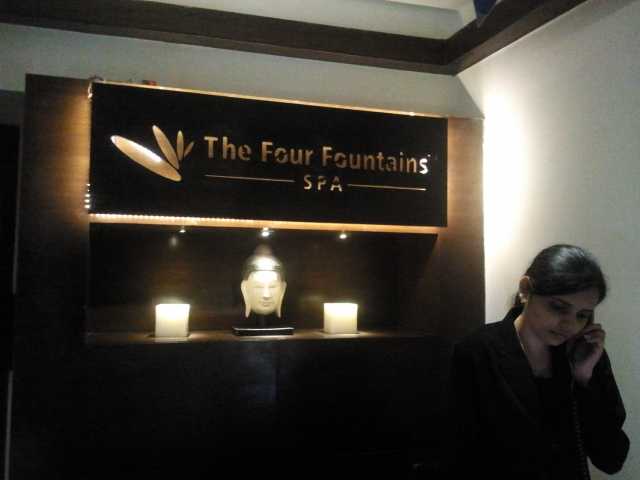 DE-STRESSING Visit To The Four Fountains Spa, Malad