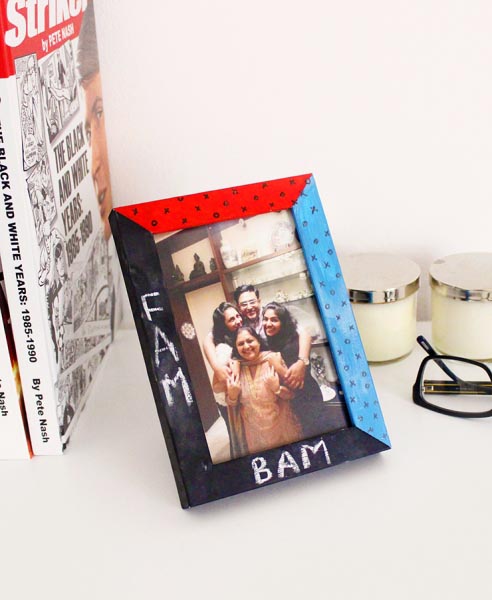 DIY Chalkboard Photo Frame - The Craftables