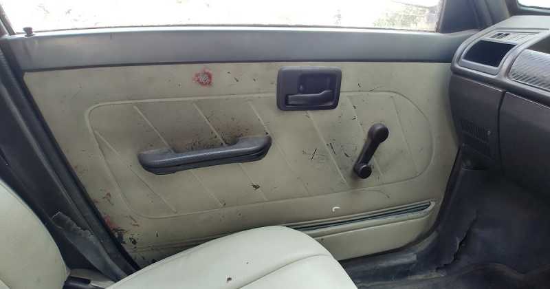 DIY Maruti 800 Door Panels Restoration - Part 1