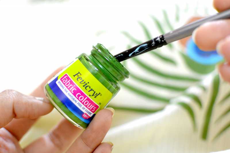 DIY Painted Curtains With Fevicryl Fabric Paints -