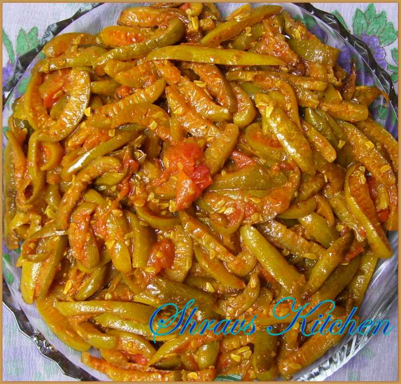 DONDAKAYA TOMATO KURA/KUNDRU TOMATO CURRY/IVY GOURD TOMATO CURRY