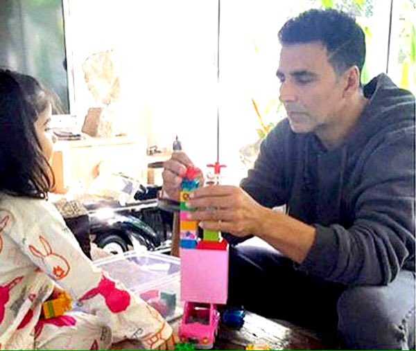 Daddy Akshay Has A Special Message For Daughter Nitara On Her 5th Birthday !!