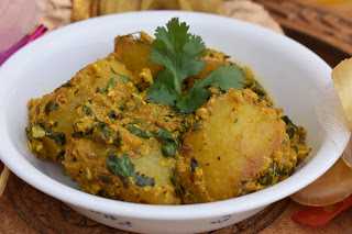 Dahi Aloo 