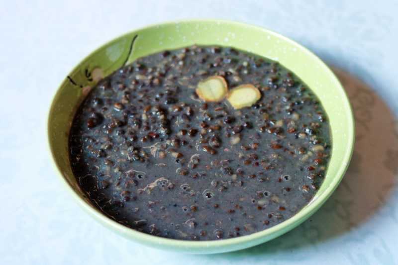 Dai Nei Iong | Udad Dal With Black Sesame From Meghalaya » ãhãram