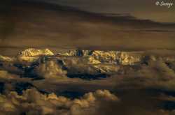 Darj - The cloud, The Thunder & The Colonial Charm