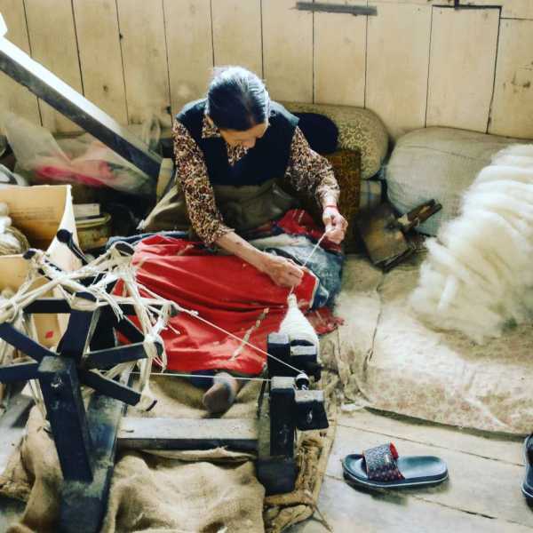 Darjeeling - Where The Hills Laugh And Sing