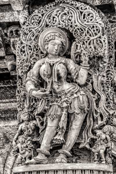 Darpana Sundari - Belur
