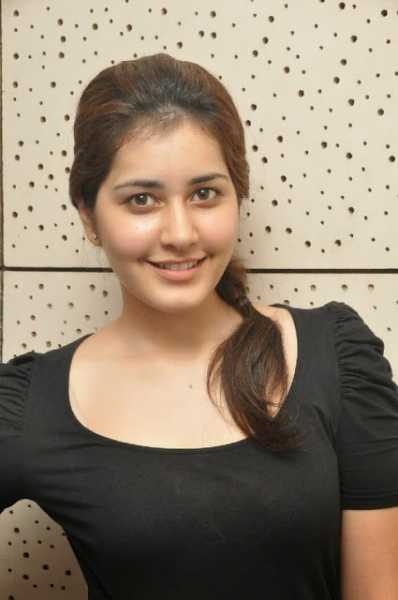 Dating Must Be Encouraged Among Indian Girls.