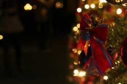 Deck The Halls... It\