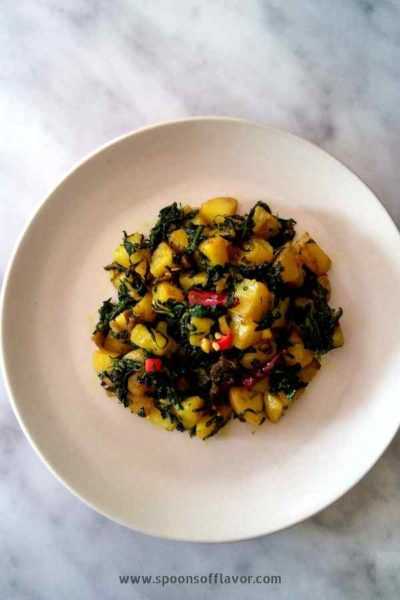 Dhaba Style Aloo Methi Ki Sabzi | Aloo Methi Recipe - Spoons Of Flavor