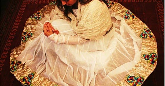 Diwali Trend Alert: Long, Floor Length Kurtas