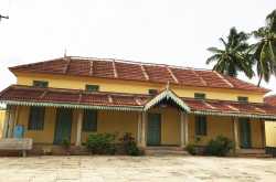 Do you know what Sir M.V told Pandit Nehru? Tales from Muddenahalli. | Home | ThousandMilesTravelled