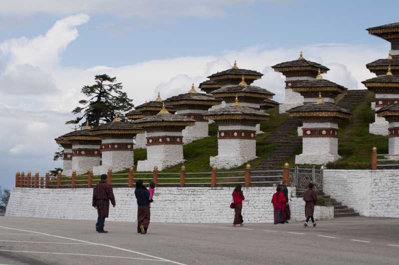 Dochula Pass In Bhutan - Reasons You Must Visit This High Mountain Pass