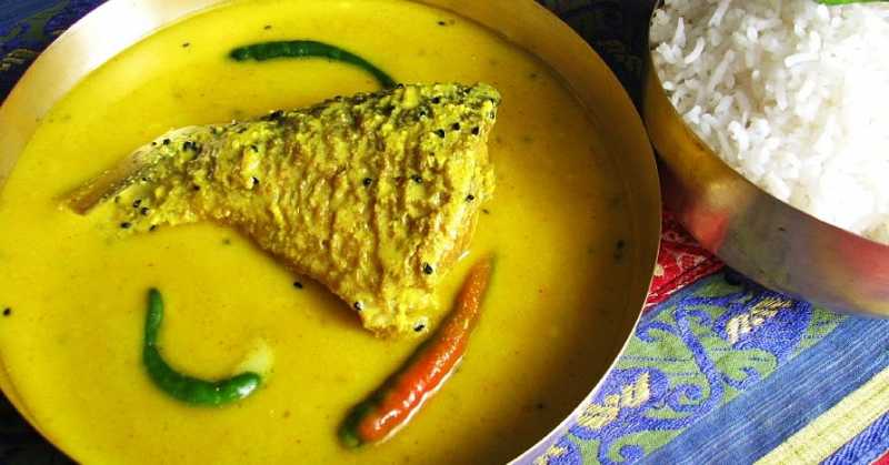 Doi Ilish / Hilsa Fish Cooked In Curd 