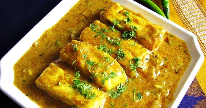 Doi Paneer / Dahi Paneer / Cottage Cheese Cubes Cooked With Curd And Spices 
