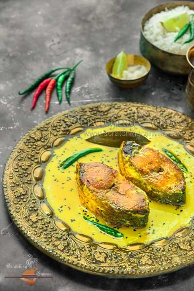 Doodh Ilish | Narkel Dudh E Ilish Mach | Hilsa In Coconut Milk - Scratching Canvas