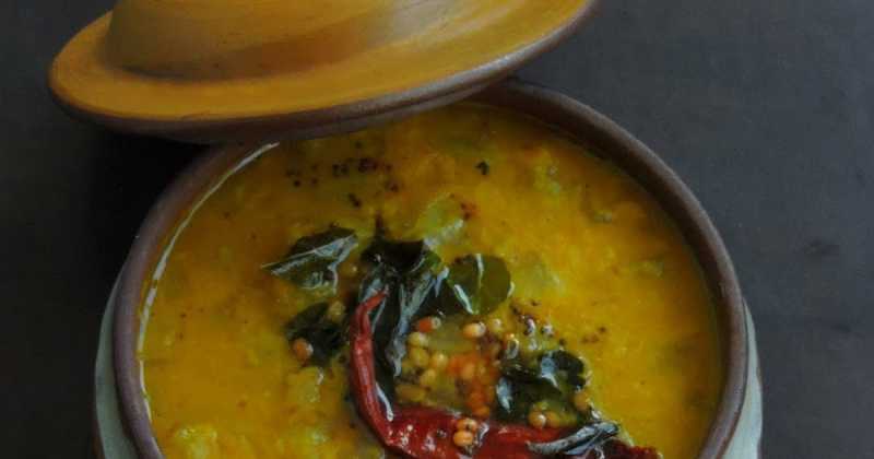 Doodhi Molagootal/Bottlegourd Molagootal