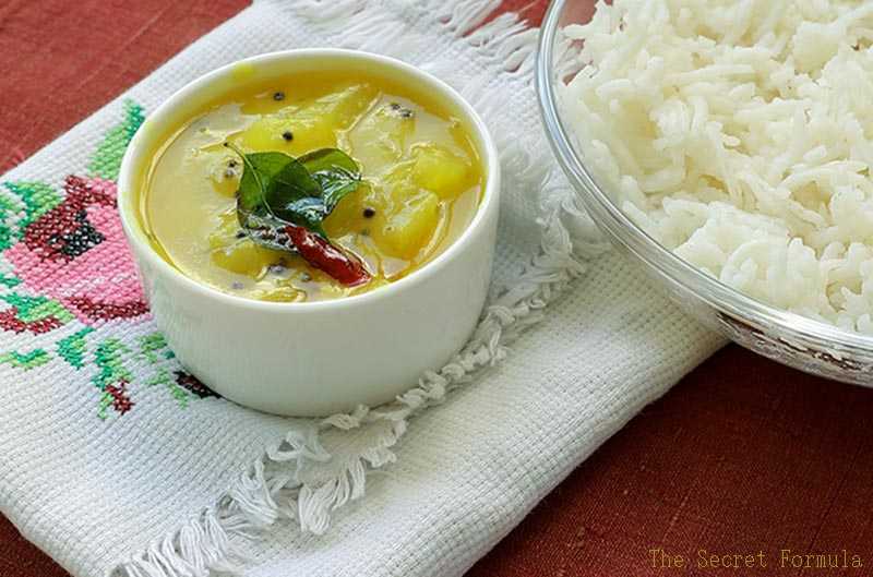 Dosakaya Pappu: Dal (Lentil) With Yellow Cucumber