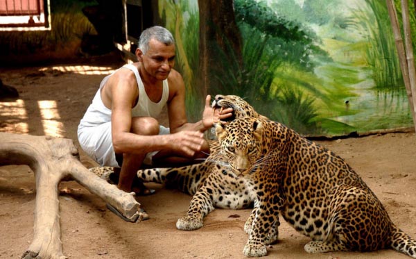Dr. Prakash Amte, Who Touched The Hearts Of Millions - Nomadic Foot