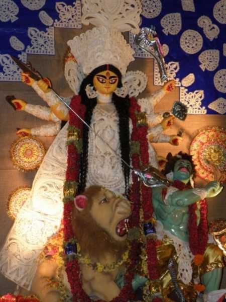 Durga Puja Nostalgia - Left, Write, Left...
