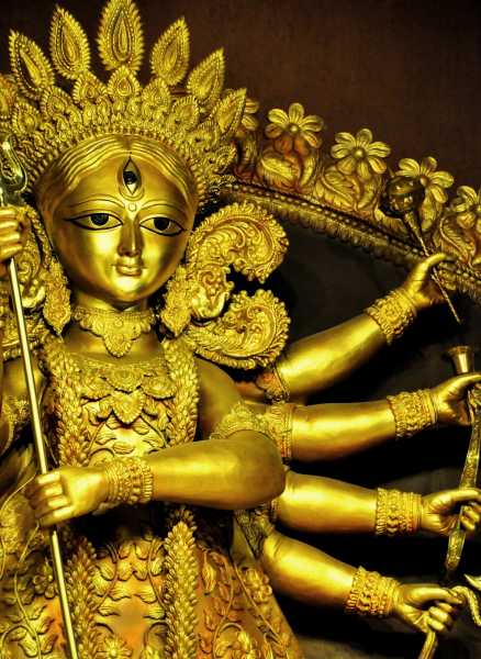 Durga Puja Razzies - Artistry Of A Different Kind: Best Of Bloopers Of Last 10 Years