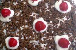 EGGLESS BLACK FOREST CAKE