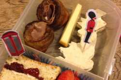 EUROPEAN THEMED LUNCHBOXES