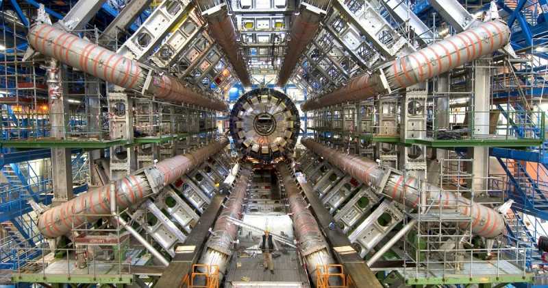 EVERYTHING ABOUT LARGE HADRON  COLLIER (LHC) - World Biggest Machine Ever Built