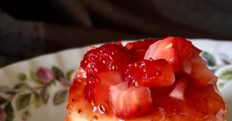 East Meets West. Gulab Jamun Cheesecake  Bites