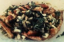 Egg & Spinach Salad - with a twist !