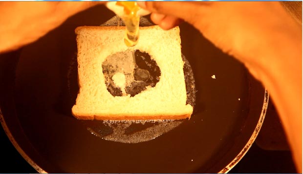 Egg In Bread Breakfast Recipe