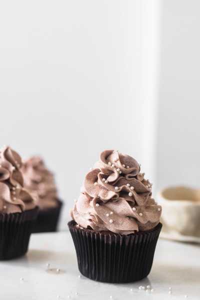 Eggless Chocolate Cupcakes - The Cupcake Confession