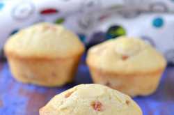 Eggless Tutti Frutti Muffins | Tutti Frutti Muffins Recipe (without egg)
