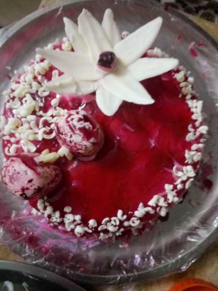 Eggless Apple Cake With Apple Filling Decoration With Jelly And White Chocolate