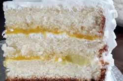 Eggless mango and kiwi cream cake - FLOURS & FROSTINGS