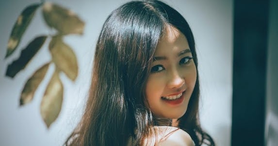 Eight Tips To Beautiful Hair In Summers 