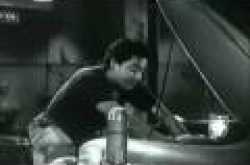 Ek Ladki Bheegi Bhaagi Si - Kishore Kumar