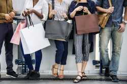 Elevating the Customer Experience with Augmented Reality - Labs8