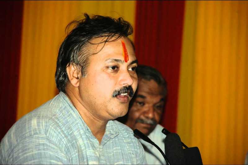 Everything You Need To Know About Rajiv Dixit Ji - HealthTipsWala