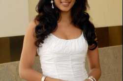 Exclusive hot n sexy wallpapers,photos of hot indian actress Sameeksha