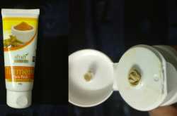 Face Pack Review - Sri Sri Ayurveda Turmeric/ Biotique Bio Milk Protein Whitening & Rejuvenating