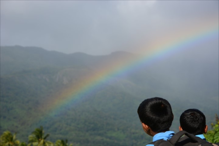 Falling Rainbow…!!