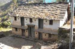 Fascinating traditional beekeeping techniques to be preserved